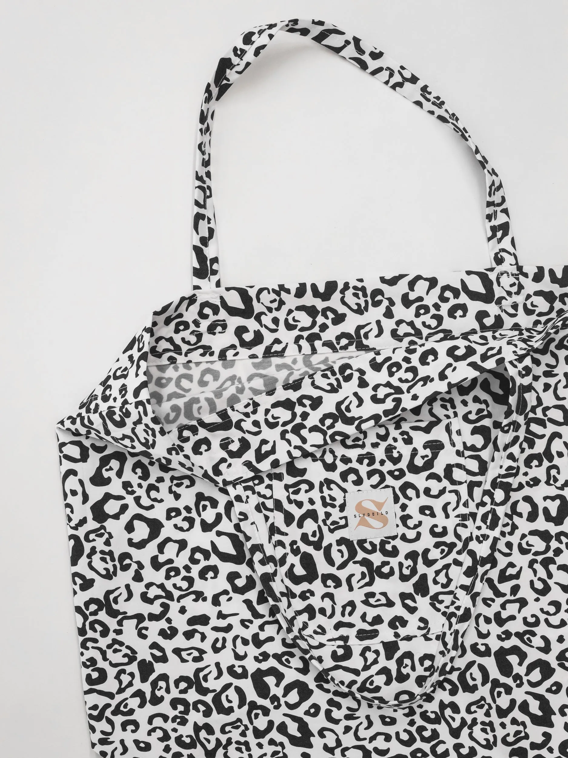Leopard Daily Tote Bag