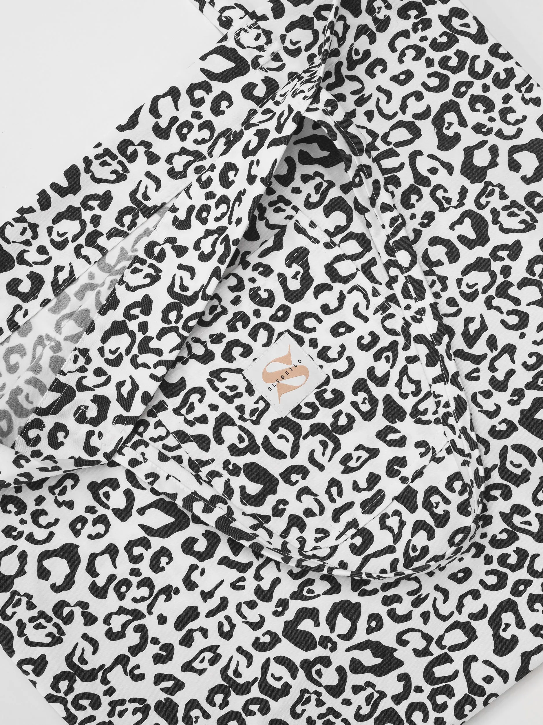 Leopard Daily Tote Bag